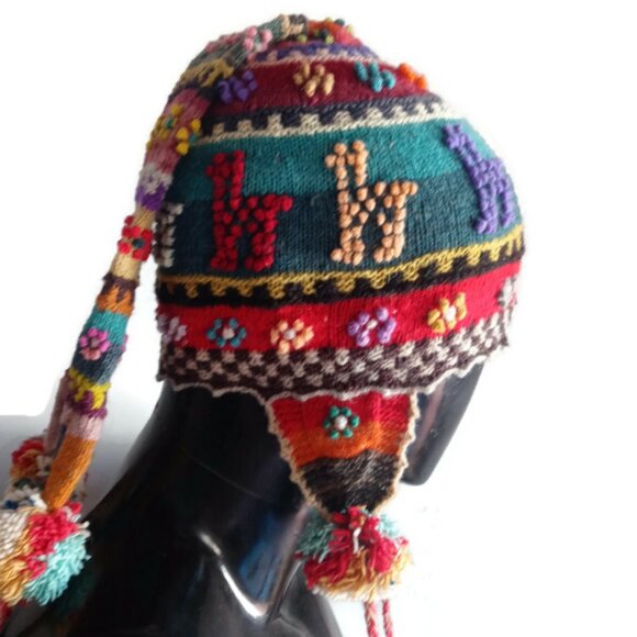 Chullo Unisex Knitted Wool Design Alpaca Pompoms